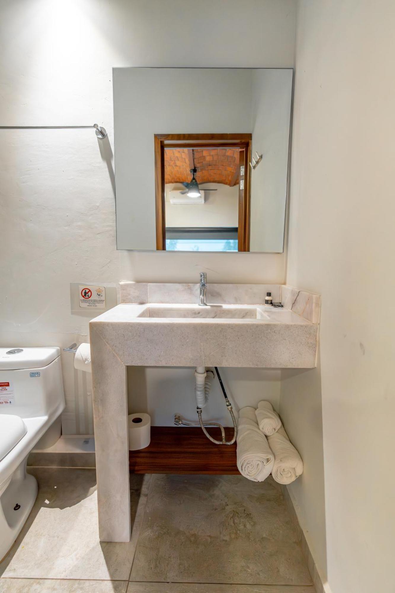 Hotel Ng Ameca Kültér fotó